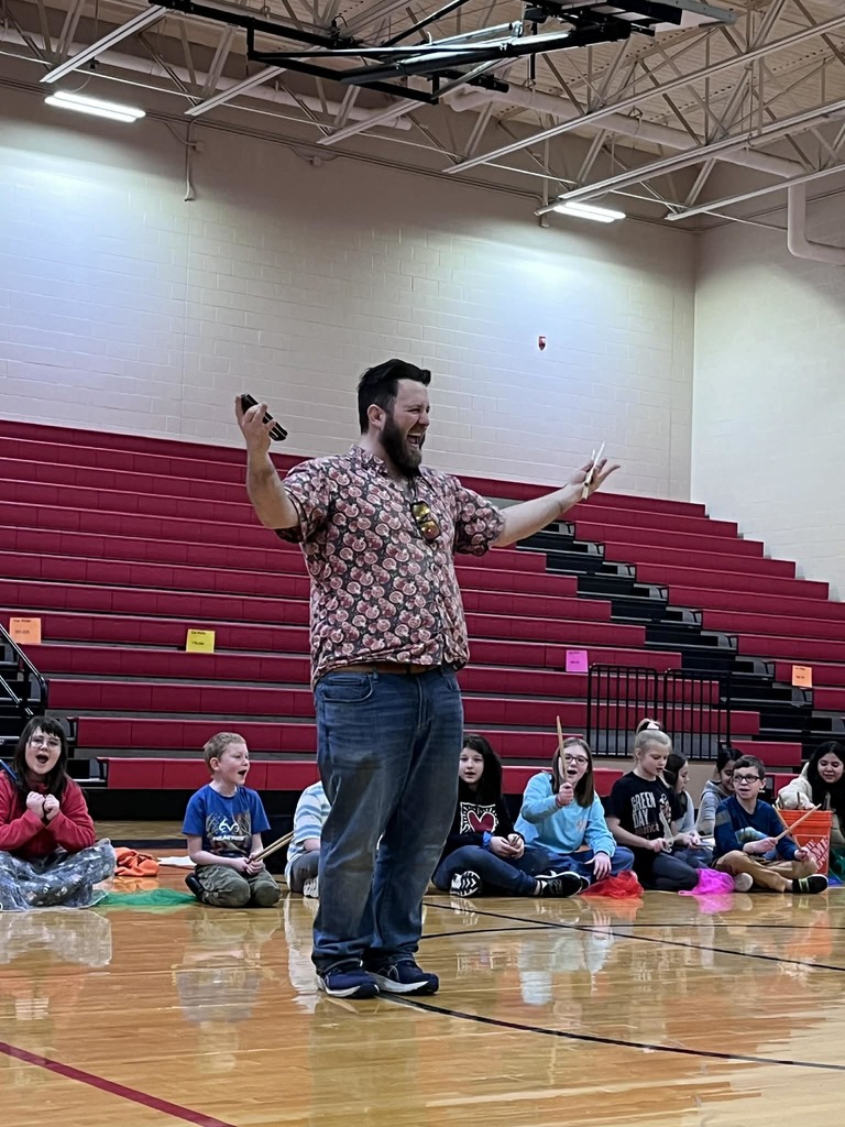 2/27 Band in a Bus 🎶 (during specials)