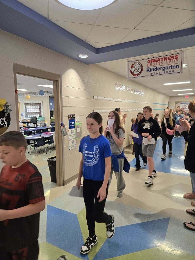 Fifth grade walk through ❤️💙