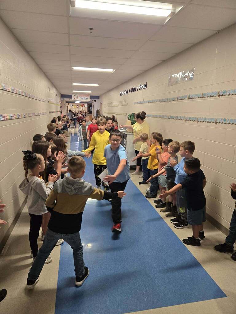 Fifth grade walk through ❤️💙