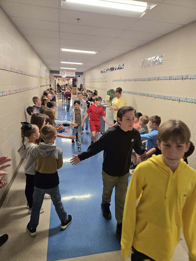 Fifth grade walk through ❤️💙