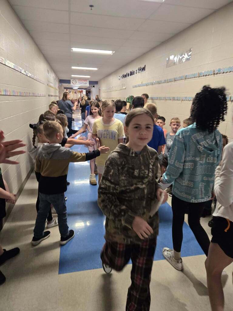 Fifth grade walk through ❤️💙