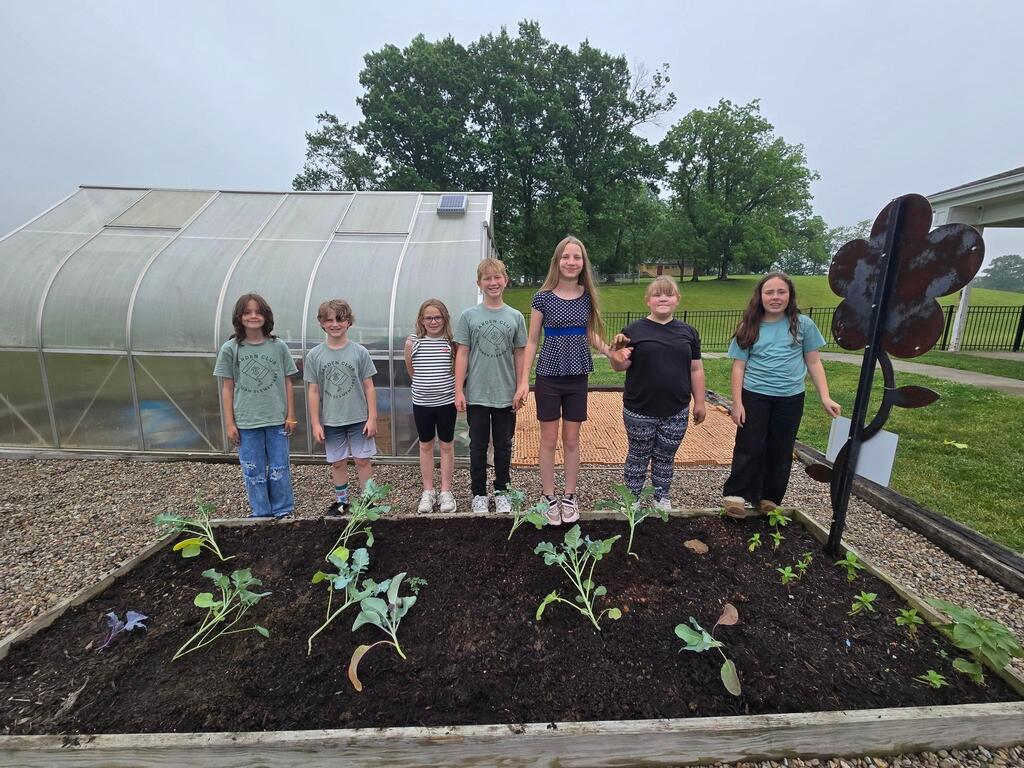 GARDEN CLUB