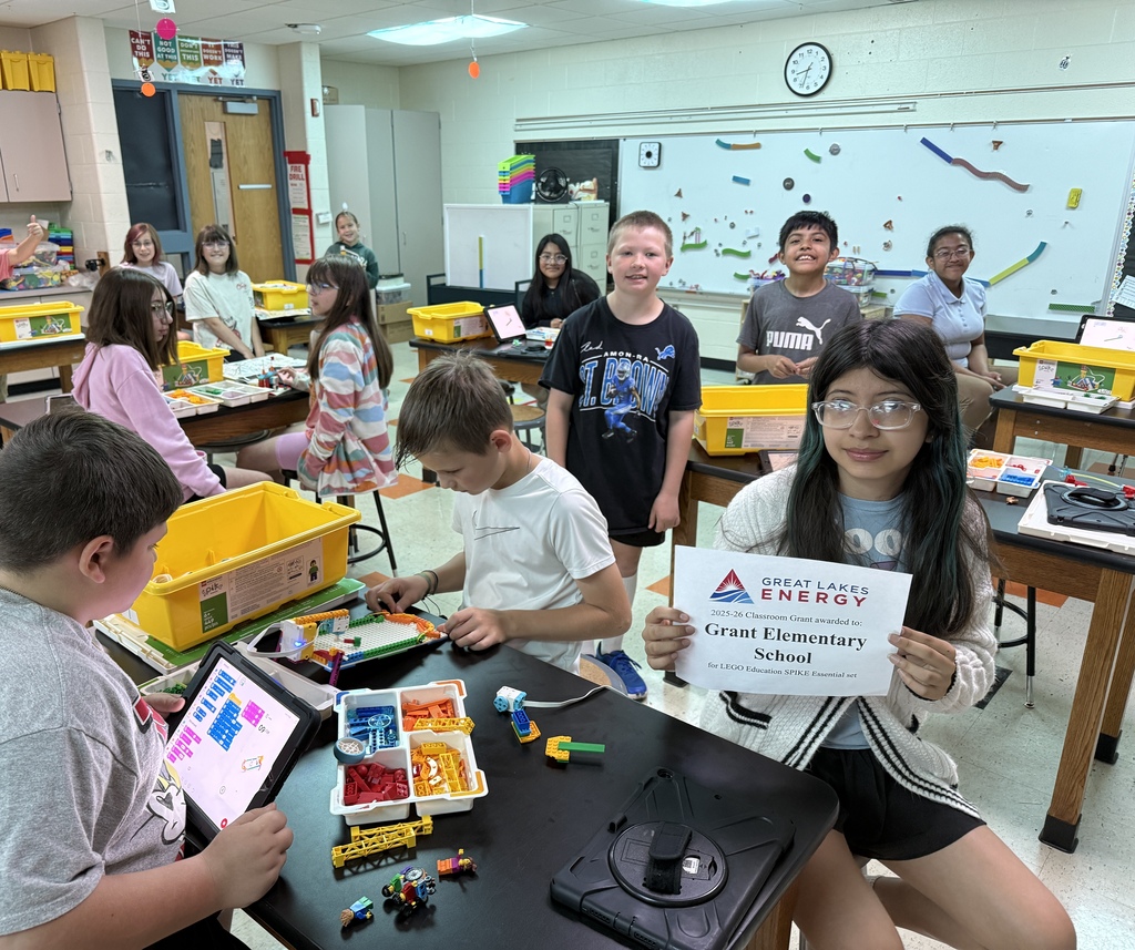 STEAM classroom with kids