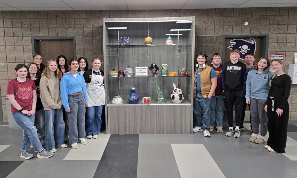 Art 1_cookie jars_in commons - Jeremy Tomczak