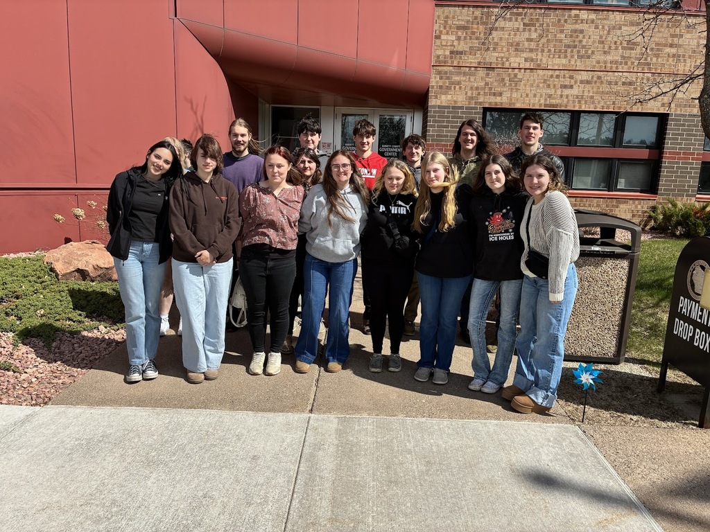 Mr. Lehne's class visits the Government Center