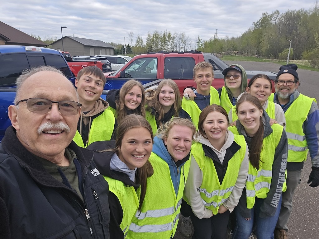 Rotary/NHS clean up roads photo