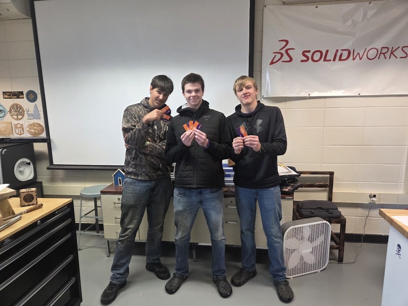 Tech ed class builds bridges