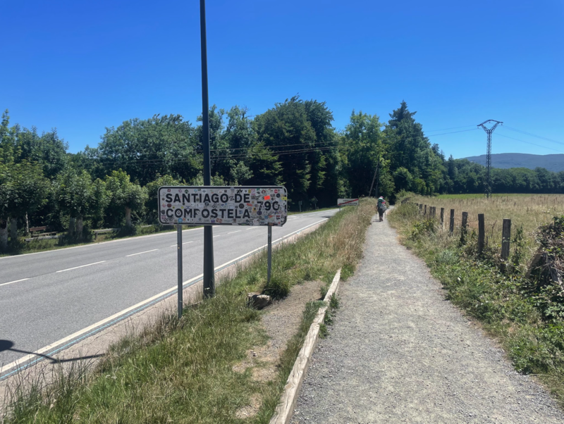 Mr. Ward's picture - Camino trail by a roadside