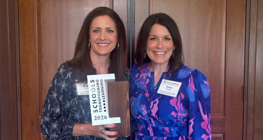 Sheila Shimmick and Kalee McMullen with Schools Transforming Learning Award