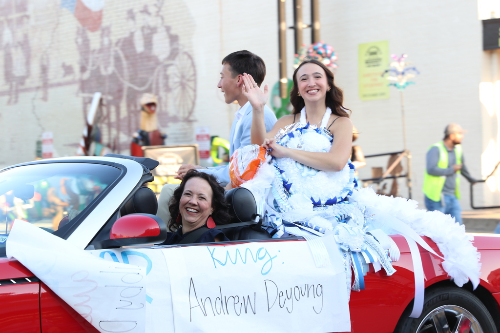 Grapevine High School homecoming parade