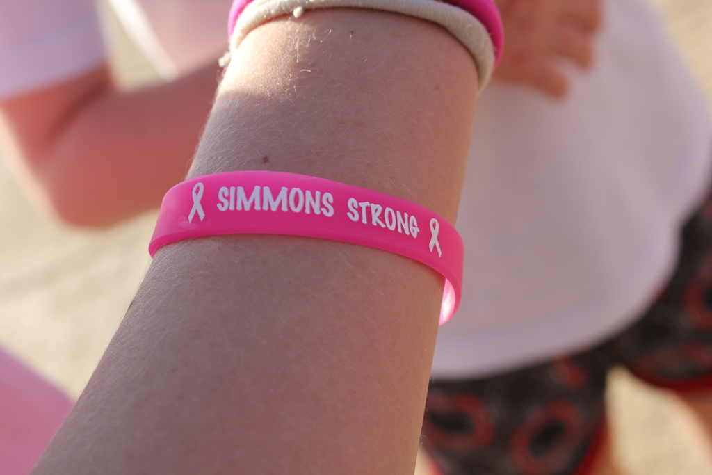 CTMS rallies for Simmons Strong