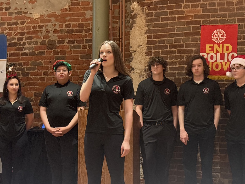 CHHS Jazz Choir at Grapevine Rotary