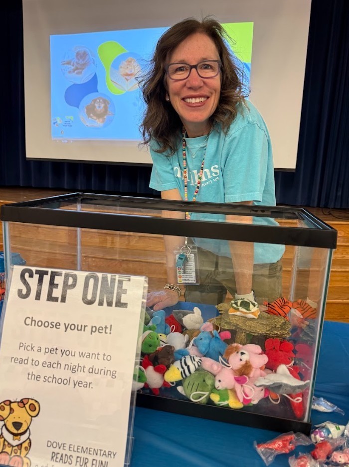 Dove Reading 'Fur' Fun Event