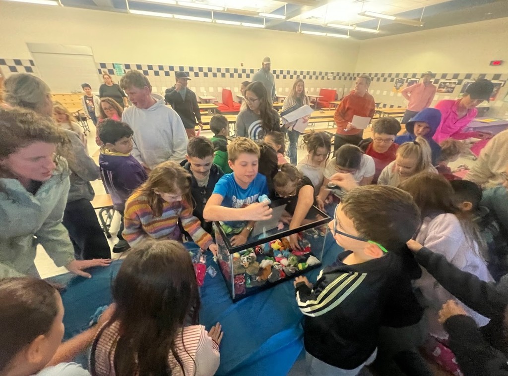 Dove Reading 'Fur' Fun Event