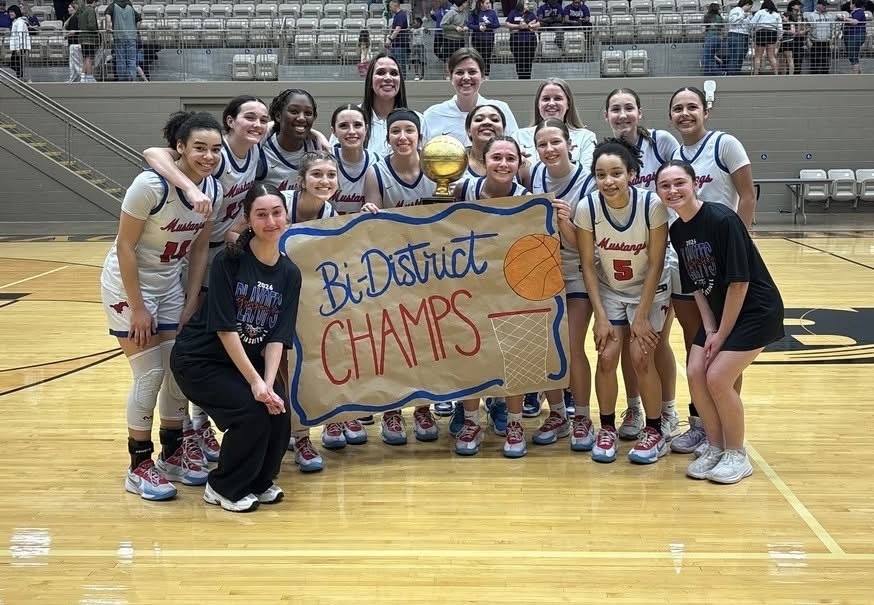 GHS Lady Mustang Basketball Bi-District Champs