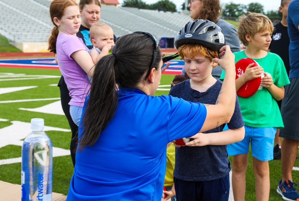 Pictures from Walk a Mile with GCISD event