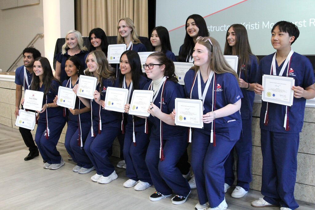 Pinning ceremony honorees