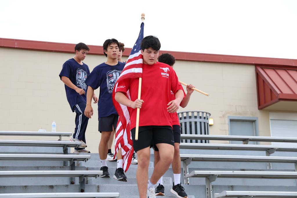 GHS wrestling and first responder pay tribute to 9/11