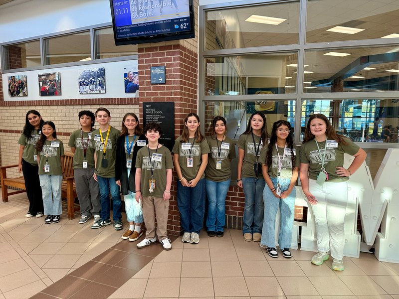 7th grade AVID leaders