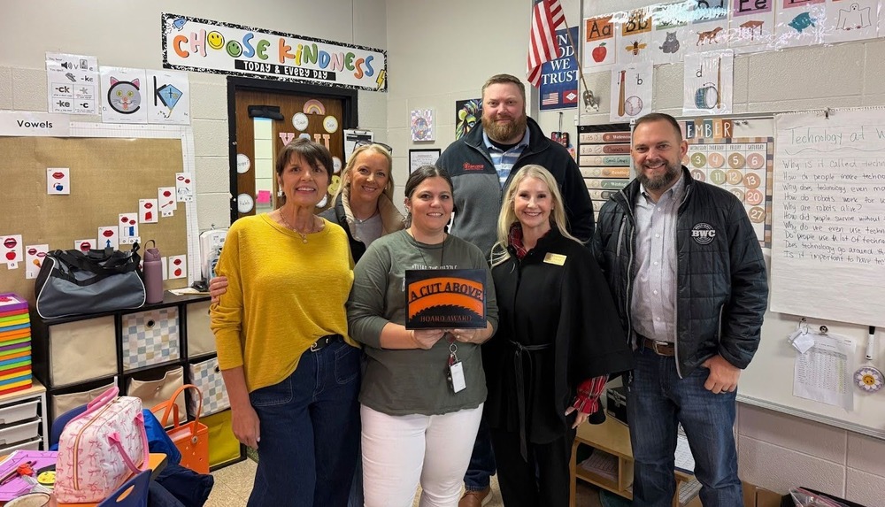 Lori Miller A Cut Above Award