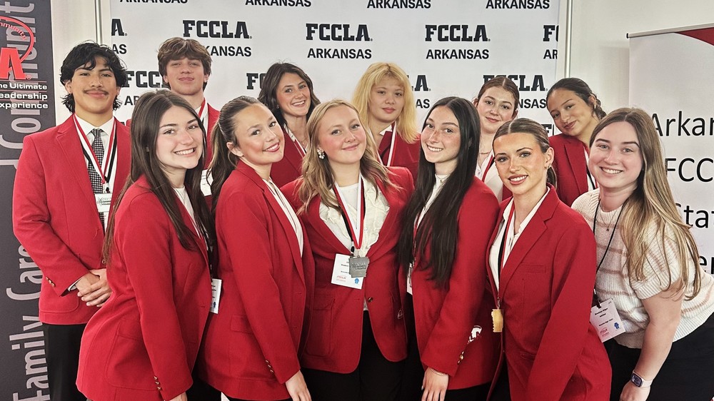 Gravette FCCLA Students at State Conference