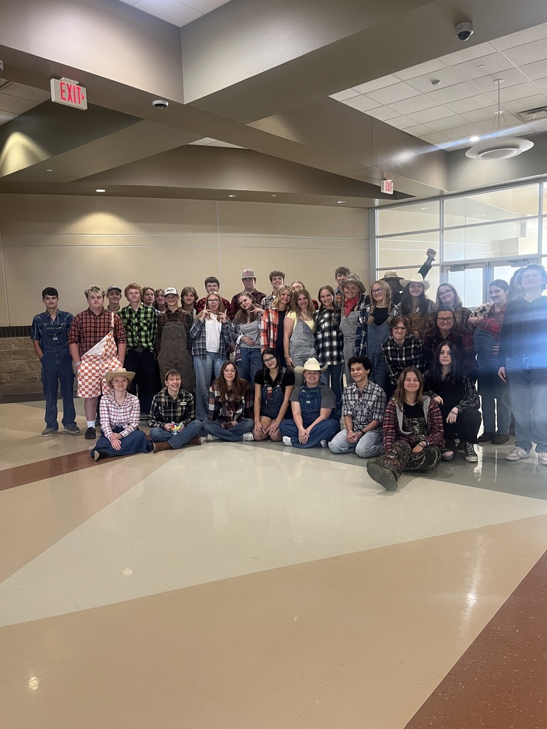 Homecoming Farmer Tuesday dress up day
