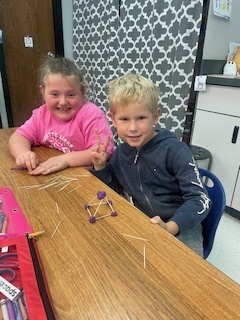 Kindergarten 3D Shapes Lesson Photos