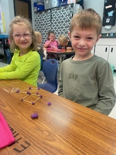 Kindergarten 3D Shapes Lesson Photos