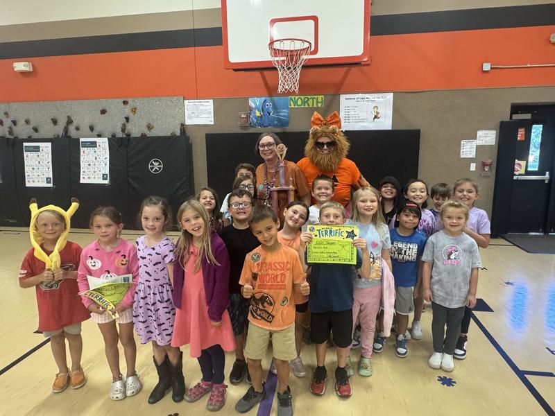 Mrs. Sisemore winning Spirit Award