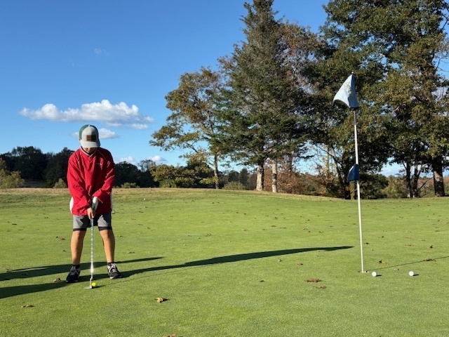 The golf team hosted Troy Howard last night at Wawenock golf course and came out on top!