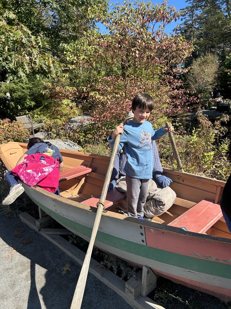 Mrs. Michaud's class had a beautiful day to explore the Botanical Gardens. They found all the trolls, created fairy houses, played in the children's garden, and of course saw beautiful flowers!