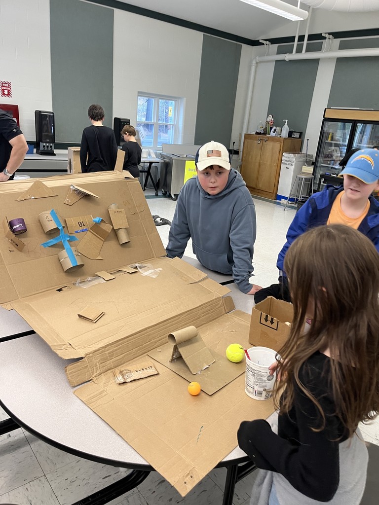 Cardboard Artcade Fun at GSB!