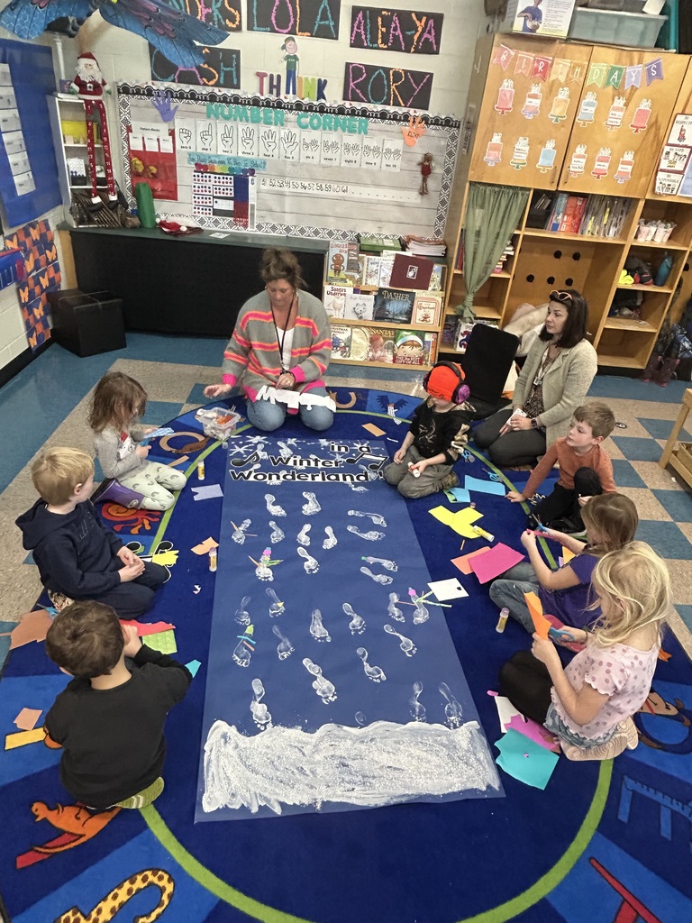 Mrs:Ball’s class working on their class door! 