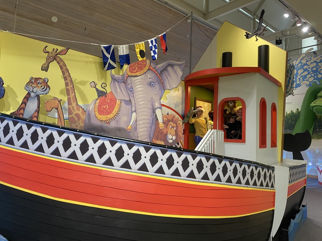 Mrs. Tibbetts 5th grade class had a great time at the Maine Maritime Museum in Bath!