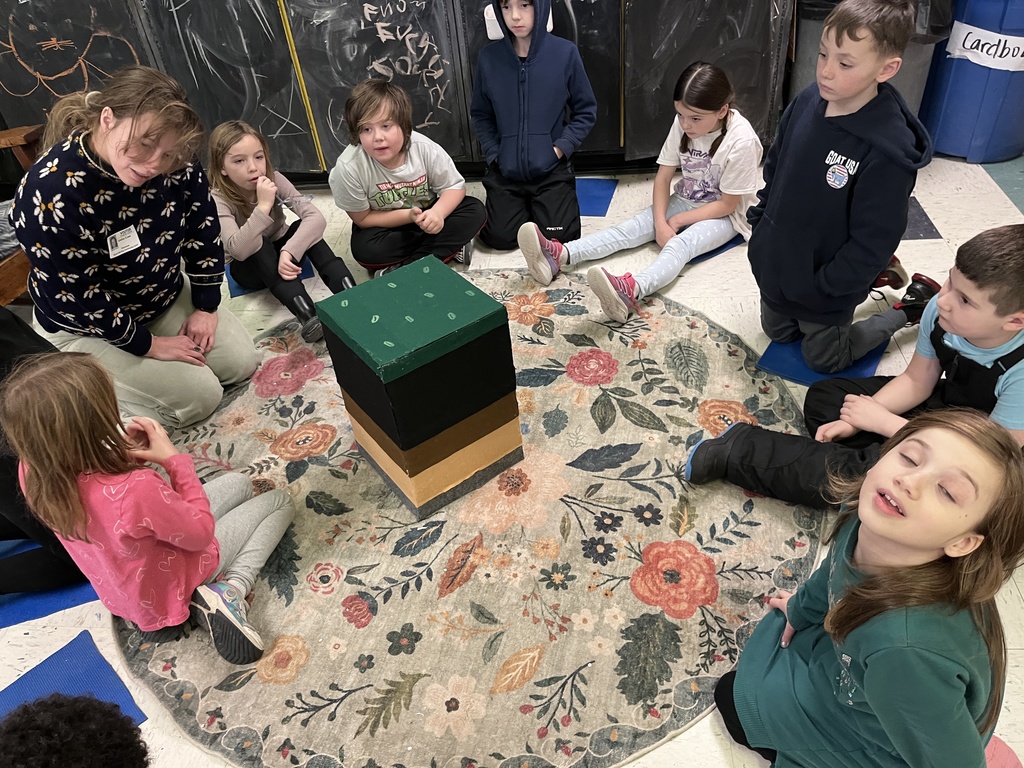 Knox Lincoln County soil and water conservation learning activity in art. Students learned about soil, organisms and benefits of healthy soil for their poster contest compositions. 