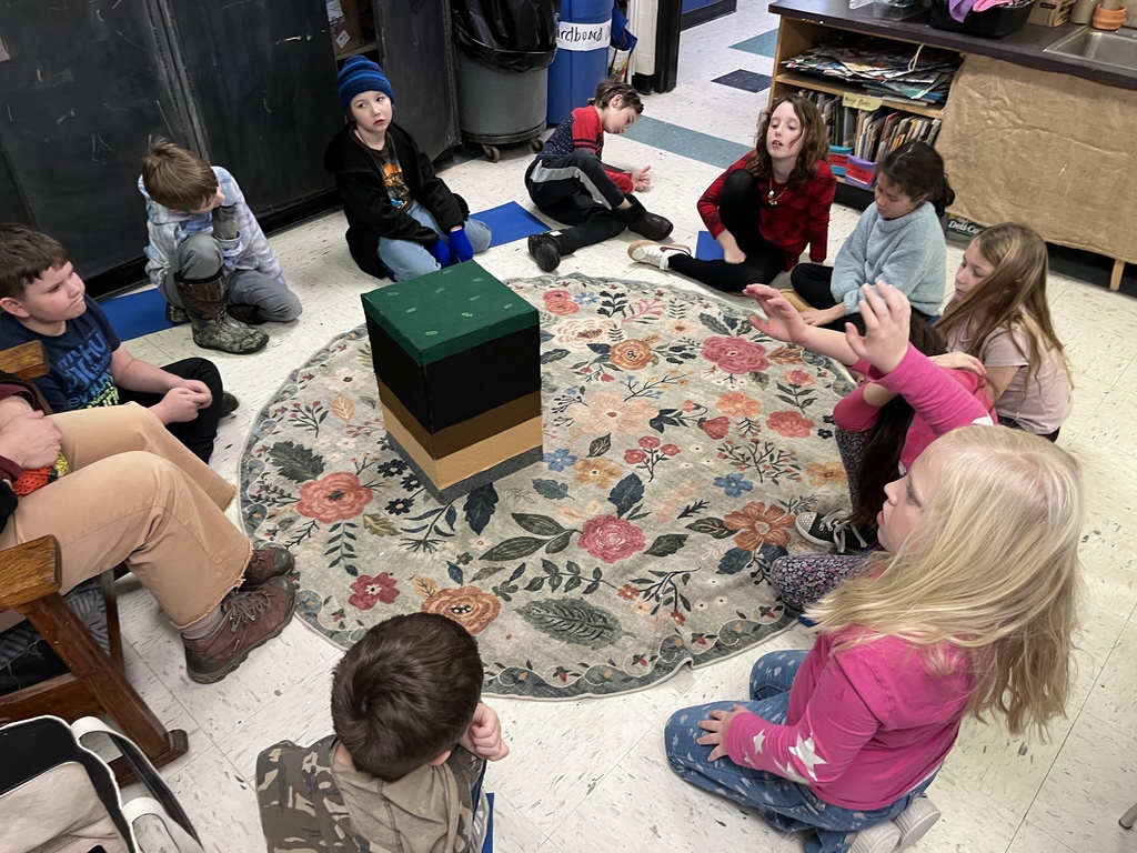 Knox Lincoln County soil and water conservation learning activity in art. Students learned about soil, organisms and benefits of healthy soil for their poster contest compositions. 