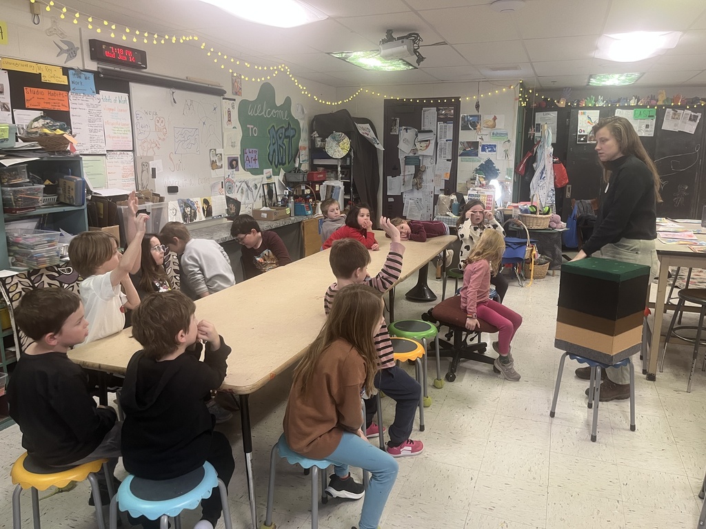 Knox Lincoln County soil and water conservation learning activity in art. Students learned about soil, organisms and benefits of healthy soil for their poster contest compositions. 