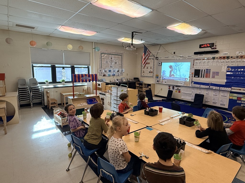 Mrs. Ellis’ class loved learning about Groundhog’s Day!