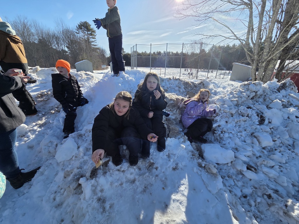 The last few of GSB Winter Carnival 2026 from 3rd Grade!