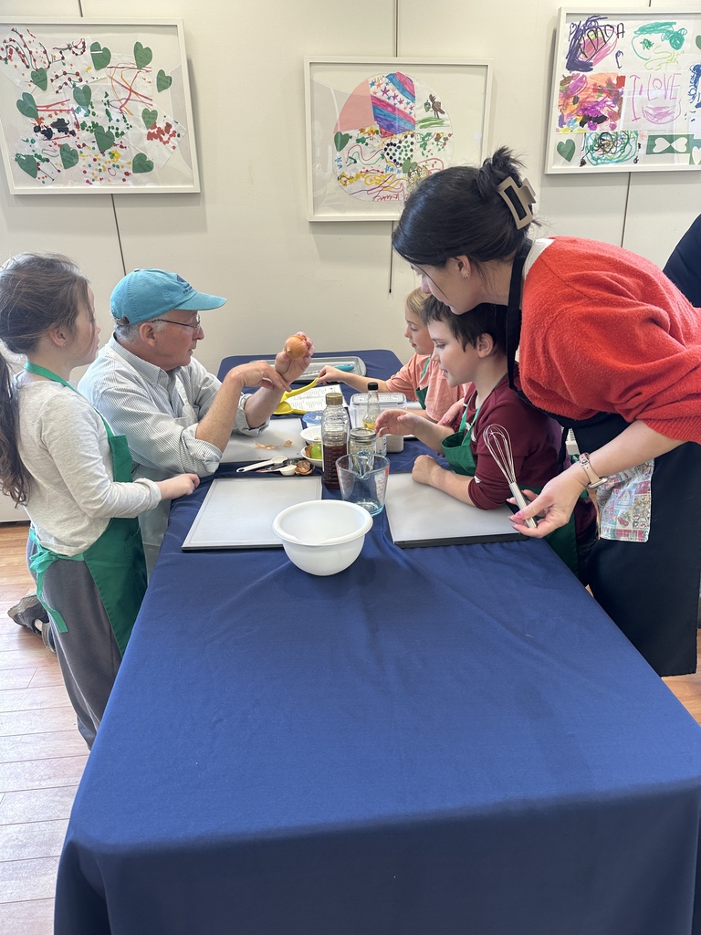 Mrs. Welch’s Class had a great time making and trying new recipes at FARMS Kitchen!