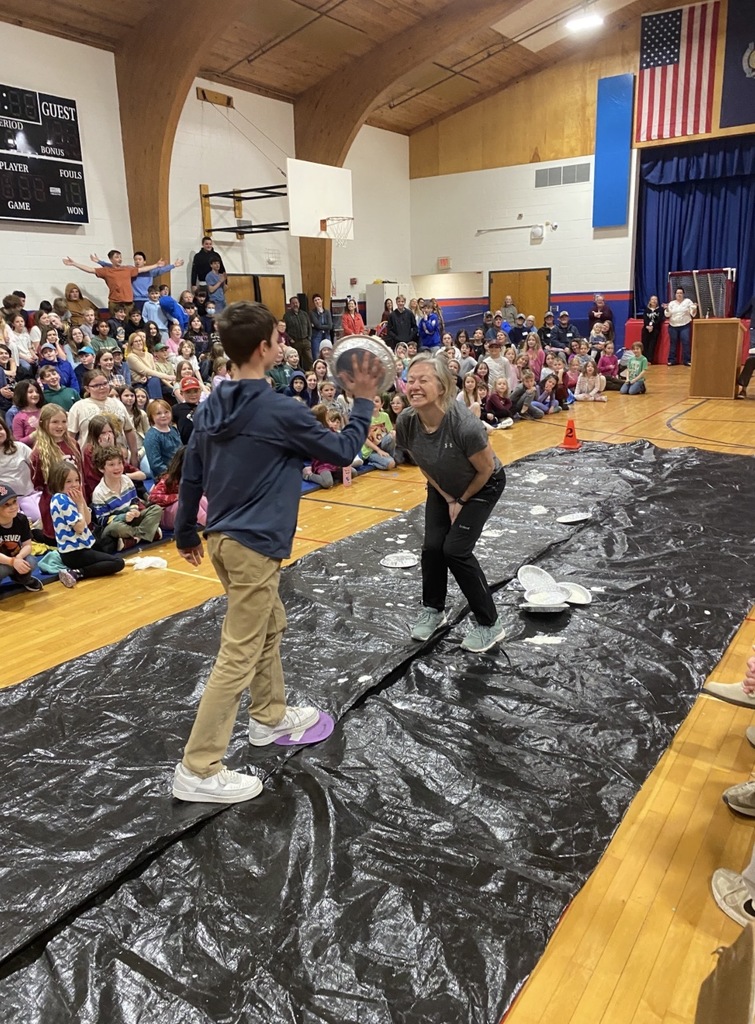 It was such a fun and memorable way to celebrate math, school spirit, and our amazing community. 💙