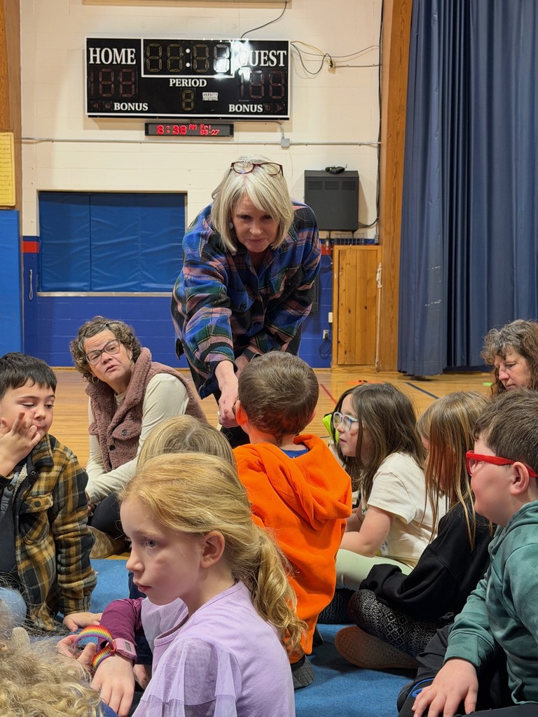 GSB held assemblies for K-4 and 5-8 students on Friday to celebrate student achievement and growth over Trimester 2!