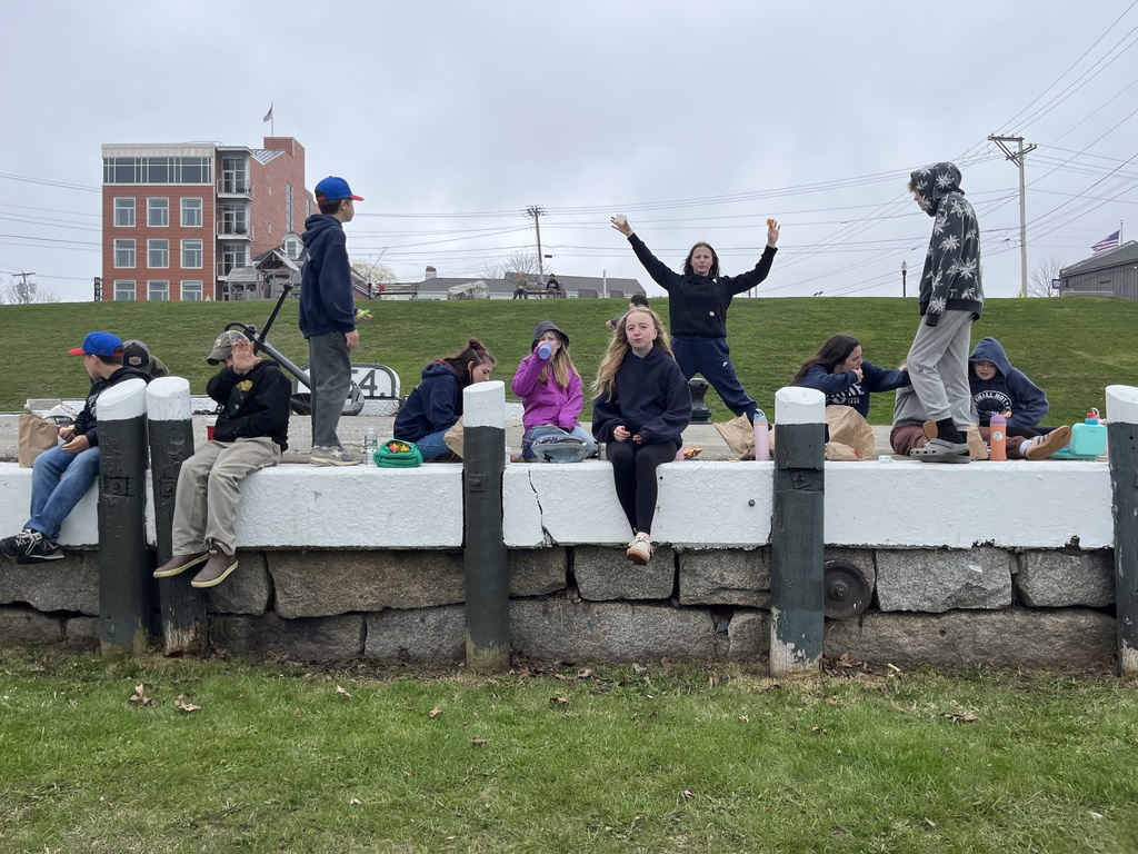 GSB 7th graders went on an art field trip to The Farnsworth, CMCA AND The Strand Improv!