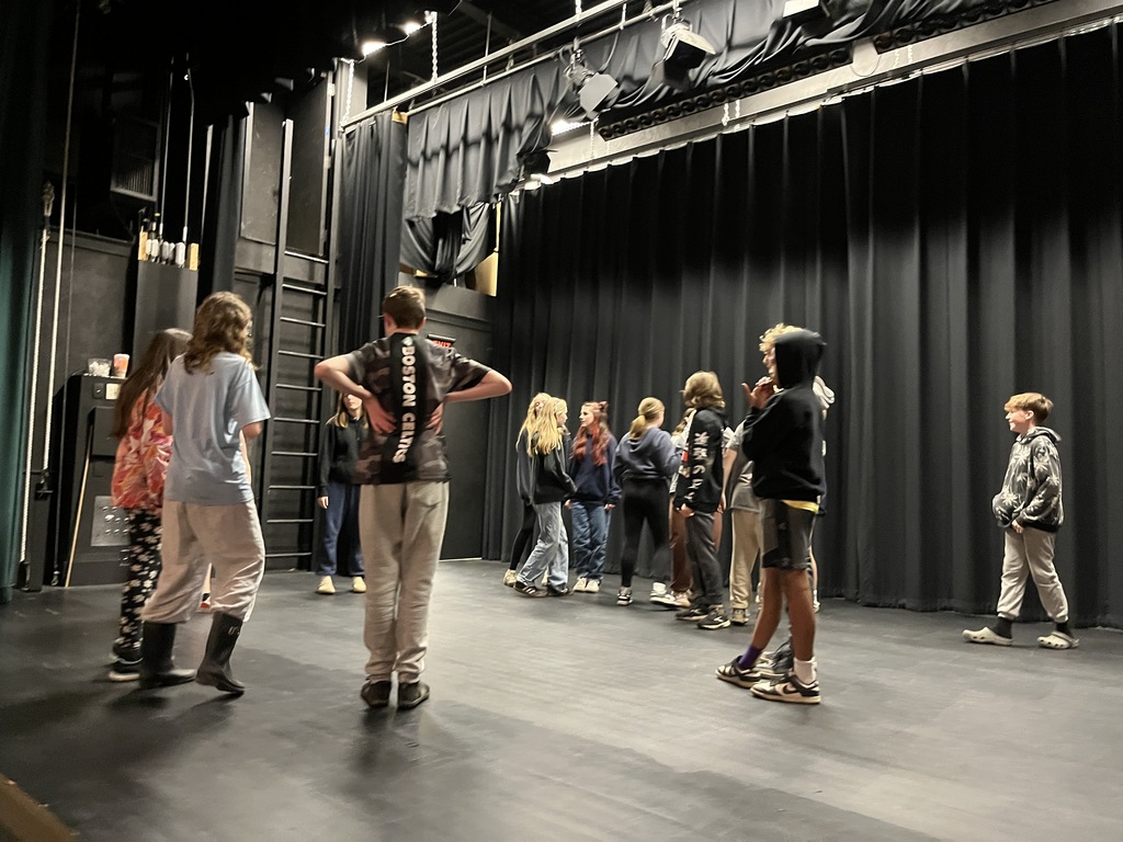 GSB 7th graders went on an art field trip to The Farnsworth, CMCA AND The Strand Improv!