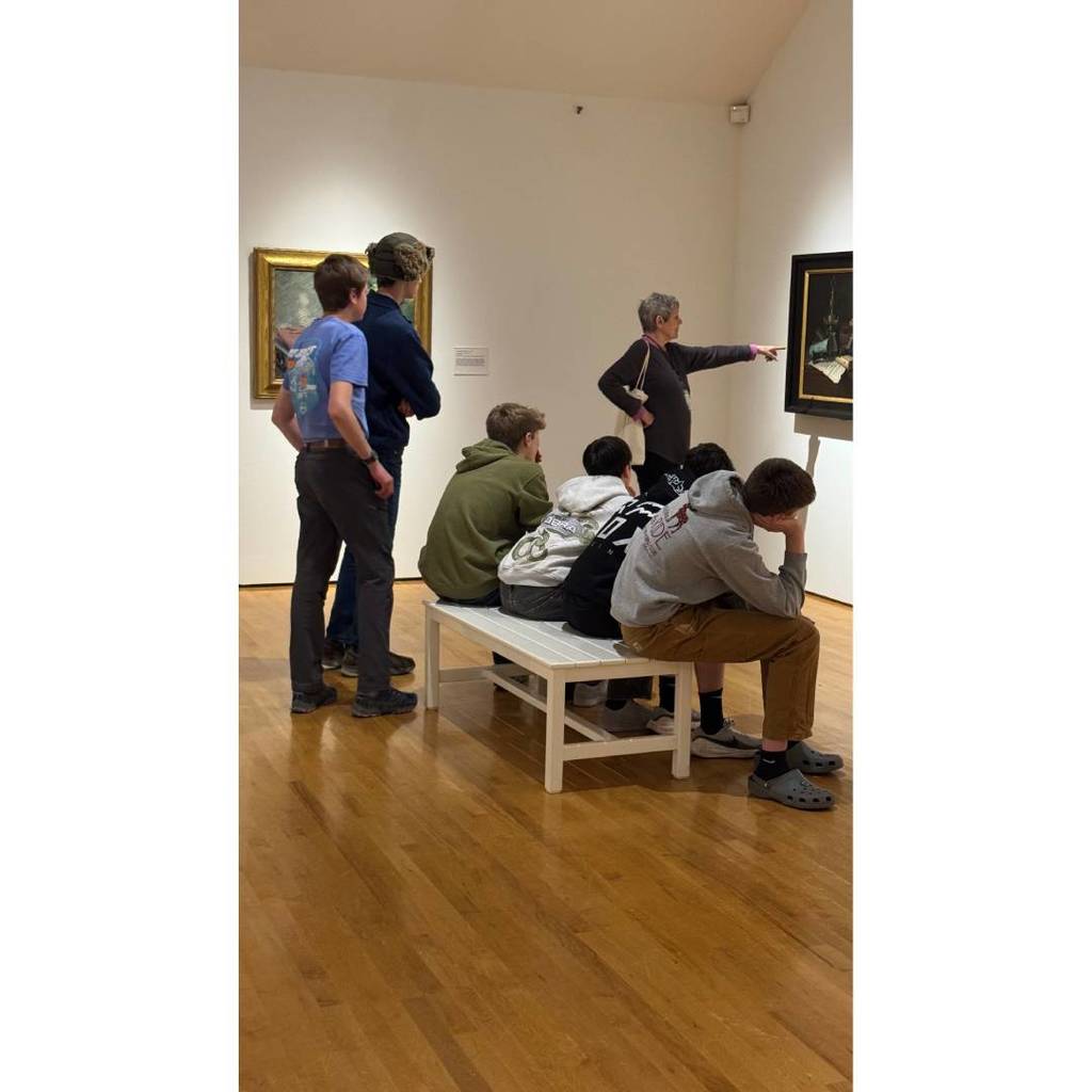 GSB art students on an 8th grade Art Field Trip 