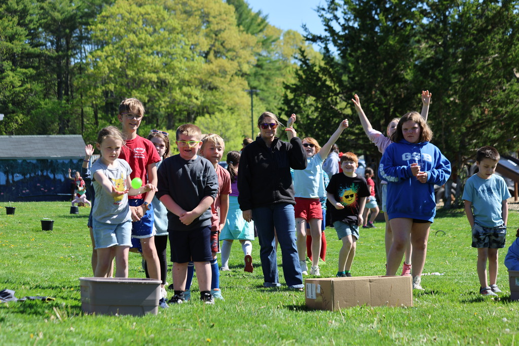 Photos from GSB's Field Day - Part 3!