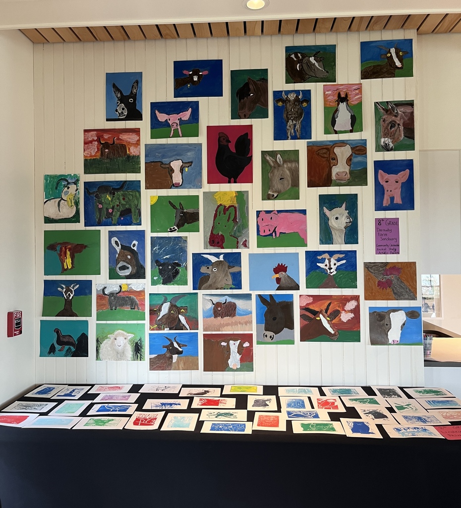 Here are images from the GSB art exhibition family opening event!