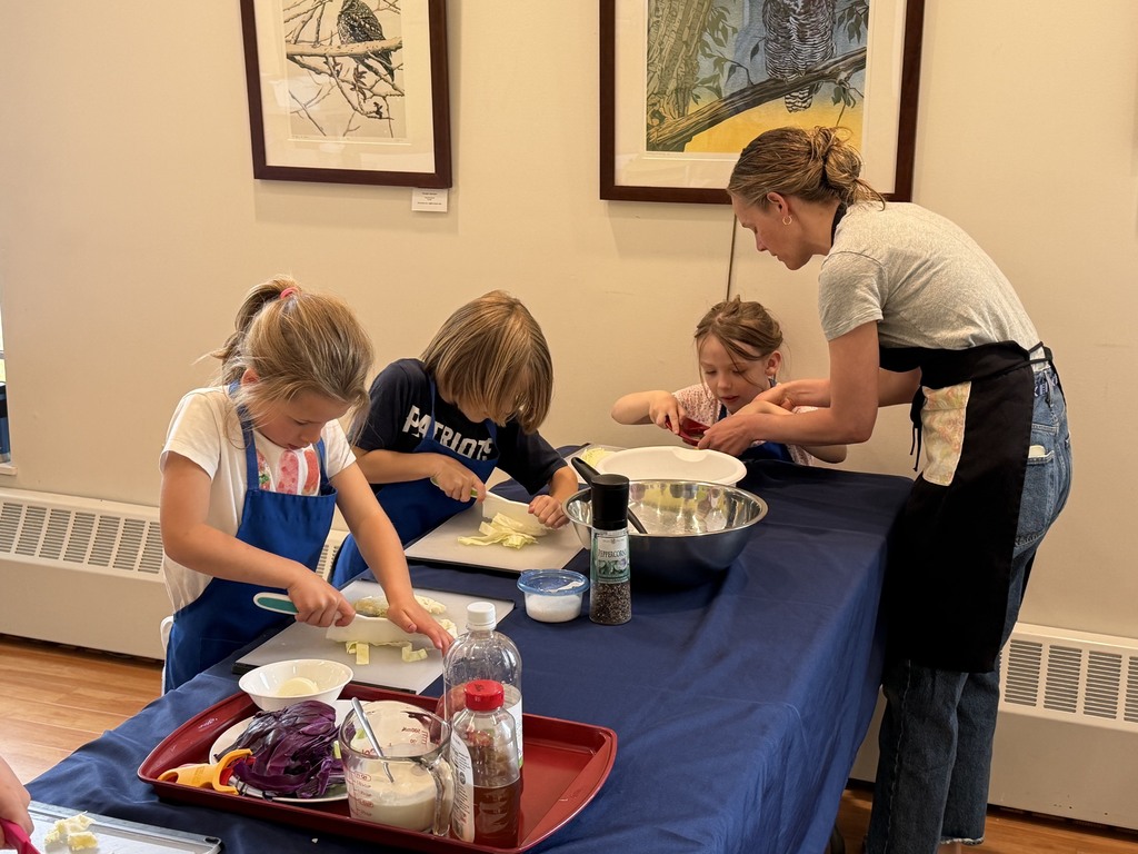 Mrs. Verney’s class at FARMS Kitchen!