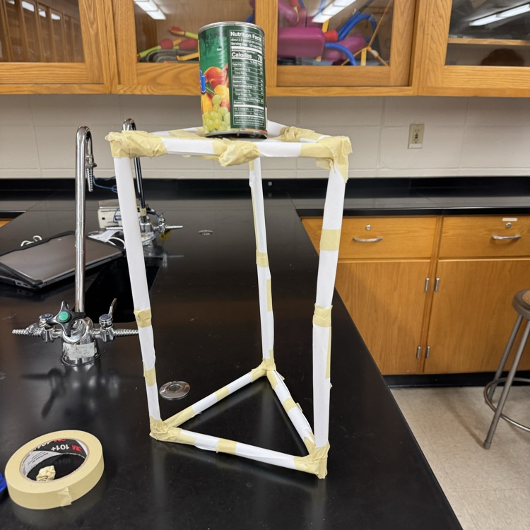 paper tower supporting can