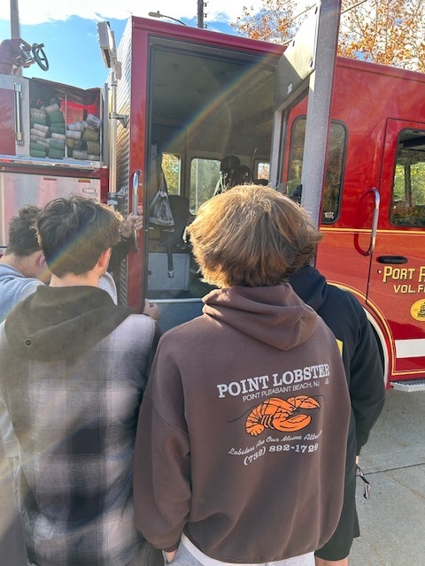 The firefighting students visited Port Rebublic's firehouse! 